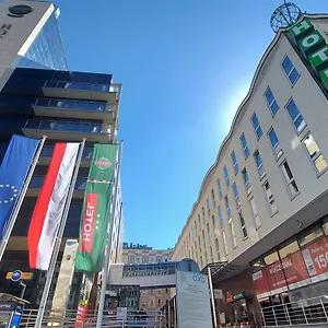 Hotel Gromada Centrum, Warszawa